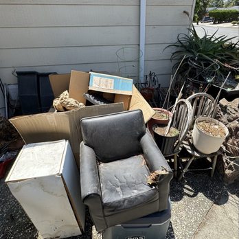 Stars Junk Removal - Junk Removal & Hauling Near Me - San Jose, California