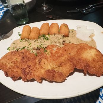 Elefant - Schnitzel - German Near Me - Berlin, BE