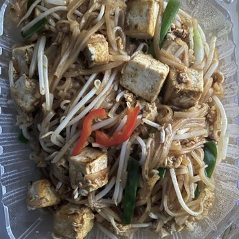 Battambang - tofu veggie noodle - Cambodian Near Me - Oakland, California Battambang - tofu veggie noodle - Cambodian Near Me - Oakland, California