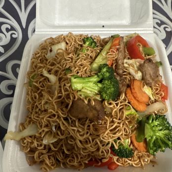 Kunchorn Thai Food - Thai Chow Mein - Thai Near Me - Gardena, California Kunchorn Thai Food - Thai Chow Mein - Thai Near Me - Gardena, California