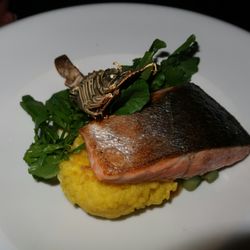 The Little Bistro - Very great salmon but lacking flavour