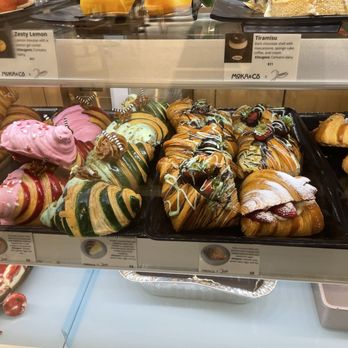 Moka & Co - Dessert case - Coffee & Tea Near Me - Brooklyn, New York