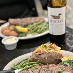 The Palm Room Bar & Grill - Steak night and a Decoy