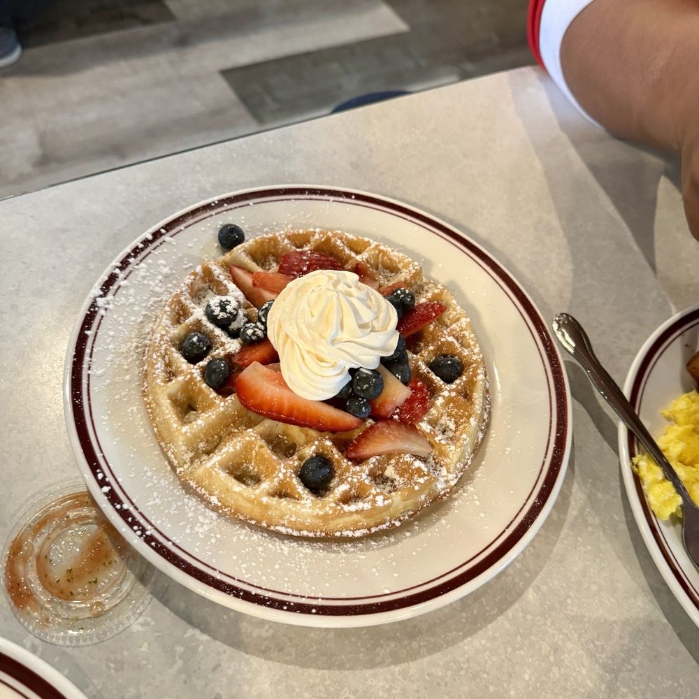 Frank’s Kitchen - Berry waffle - Breakfast & Brunch Near Me - Rural Hall, North Carolina Frank’s Kitchen - Berry waffle - Breakfast & Brunch Near Me - Rural Hall, North Carolina
