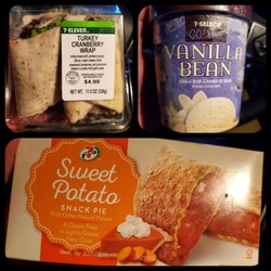 7-Eleven - Thanksgiving Dinner in 2020...