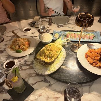 Karma Asian Fusion - Good - Sushi Bars Near Me - Wellesley, Massachusetts Karma Asian Fusion - Good - Sushi Bars Near Me - Wellesley, Massachusetts