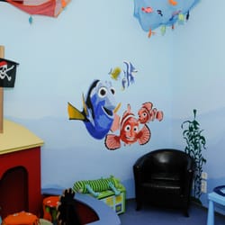 Zahnarztpraxis Westend - Kinderwartezimmer