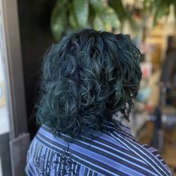 Sutra Salon - @mickey.snips