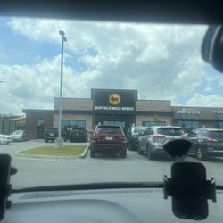 Buffalo Wild Wings - Store front