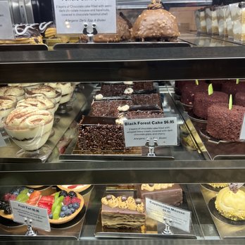 Doro Marketplace - Bakeries Near Me - Windsor Locks, Connecticut Doro Marketplace - Bakeries Near Me - Windsor Locks, Connecticut