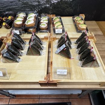 Diamond Head General Store - Various Spam Musubi - Hawaiian Near Me - San Bruno, California