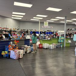 Once Upon A Child - Virginia Beach North - Sell counter and registers