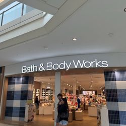 Bath & Body Works