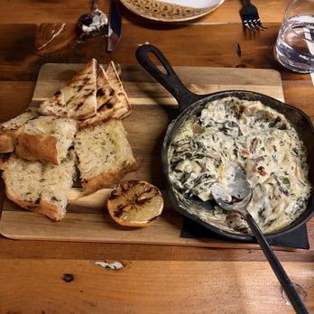 Triune - CrabspinGoon Dip - New American Near Me - Kansas City, Missouri