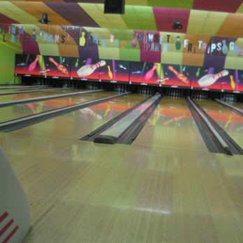 Melody Lanes - Aug 2008 - Bowling Near Me - Brooklyn, New York Melody Lanes - Aug 2008 - Bowling Near Me - Brooklyn, New York