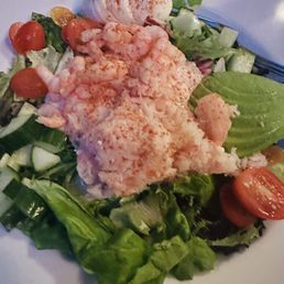 Seafood louie salad
