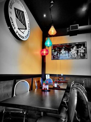 Pho Viet Anh by null