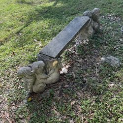 Arlington Park and Aquatic Complex - Secret squirrel bench