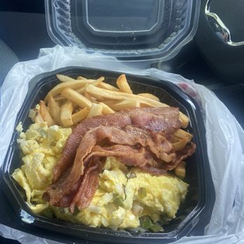 Fabulous Charbroiled Burgers - Moms plate - Burgers Near Me - Hawthorne, California Fabulous Charbroiled Burgers - Moms plate - Burgers Near Me - Hawthorne, California