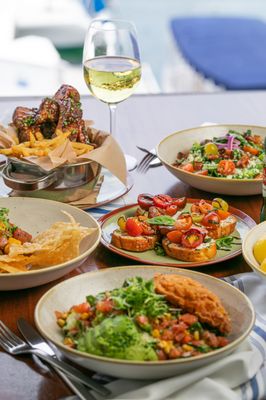 Tavern House Kitchen + Bar by null