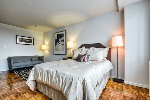 Woodner Apartments by null