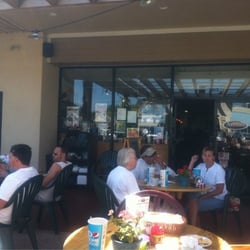 Arena’s Cafe - Entrance