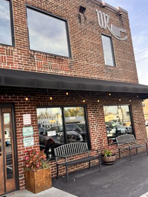 The Walnut Kitchen by null