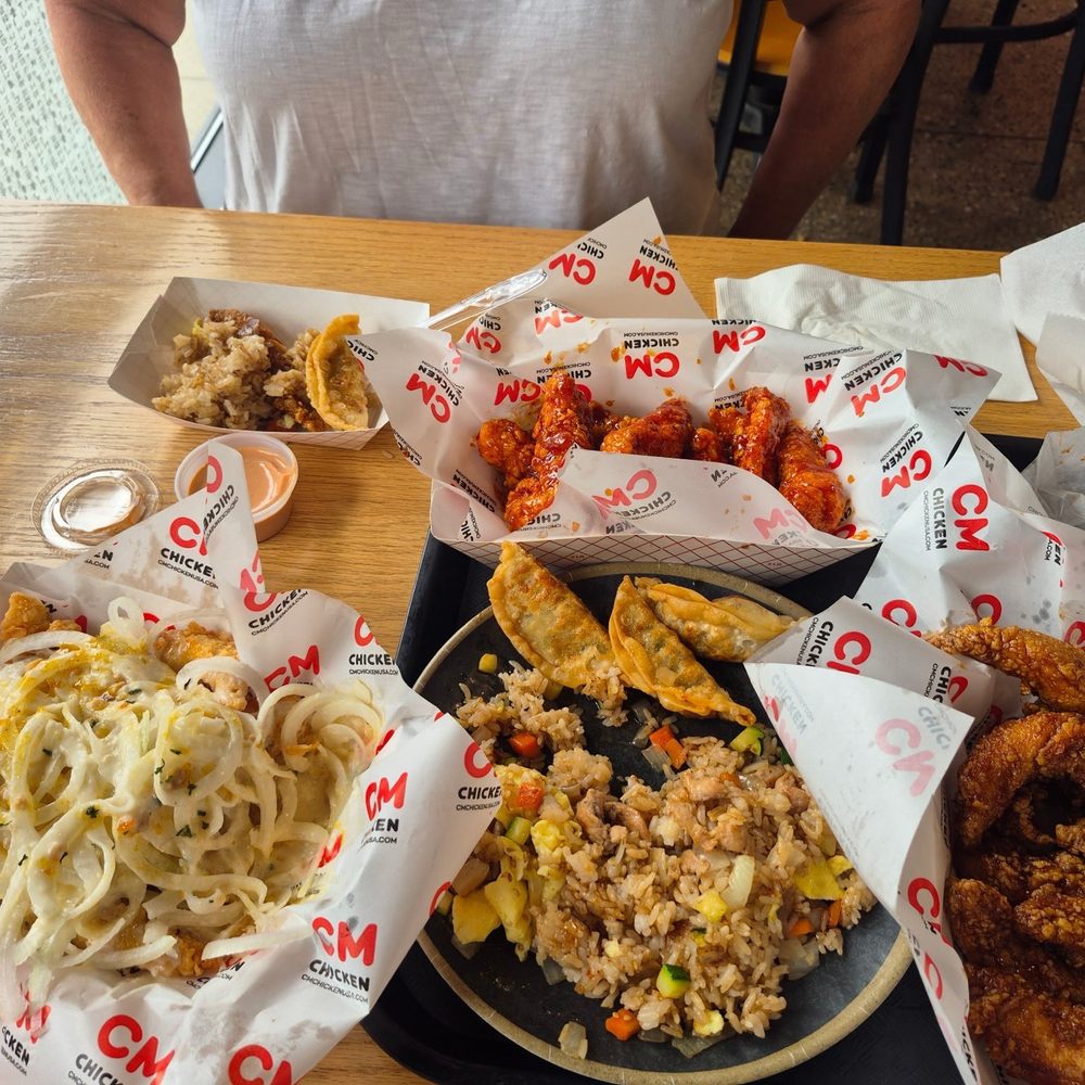 Mangu, snow onion chicken, chicken fried rice, curry chicken and spicy garlic chicken Mangu, snow onion chicken, chicken fried rice, curry chicken and spicy garlic chicken