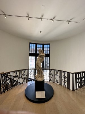 Wadsworth Atheneum Museum of Art by null
