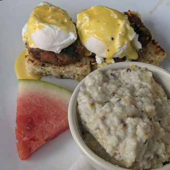 Rapture - Eggs Chesapeake with grits - New American Near Me - Charlottesville, Virginia Rapture - Eggs Chesapeake with grits - New American Near Me - Charlottesville, Virginia
