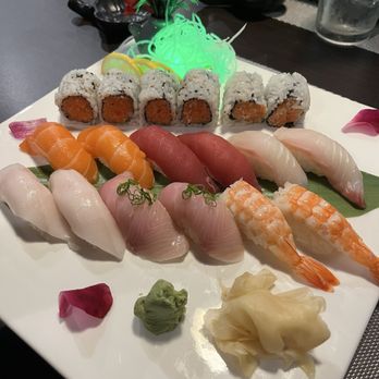 Hanabi Sushi Hibachi Ramen - Sushi Deluxe - Asian Fusion Near Me - Hudson, Florida