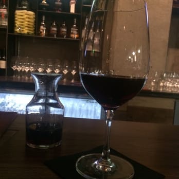 Harvest - Vino - Wine Bars Near Me - New Haven, Connecticut