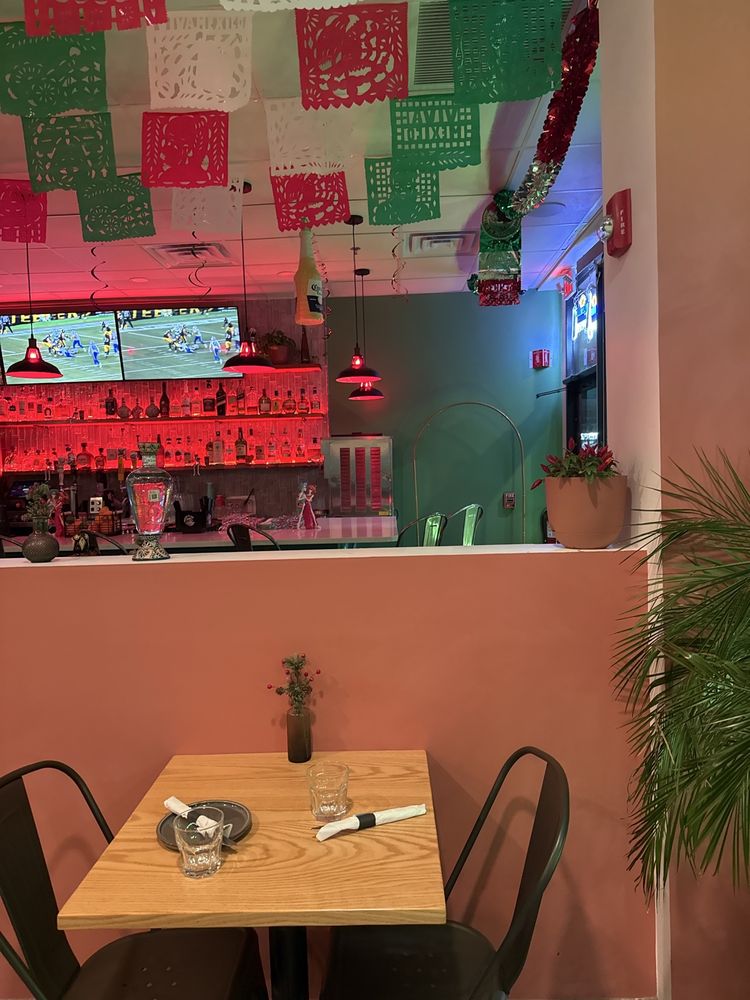 Mariachi Loco
