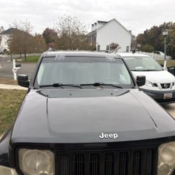 Advance auto glass