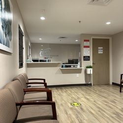 NeuroSkeletal Imaging - Receptionist