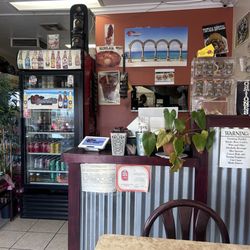 Guanatos Mexican And Sea Food - Inside