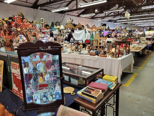 Vancouver Flea Market by null