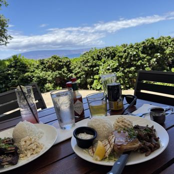 Aloha Mixed Plate - Hawaiian Near Me - Lahaina, Hawaii