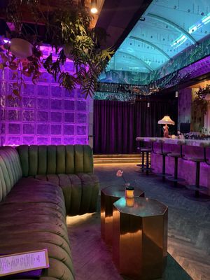 Milky Way Cocktail Bar by null