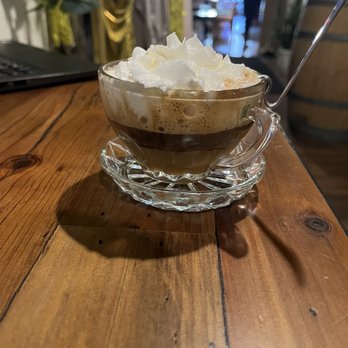 Bliss Coffee Lounge - caramel espessso con panna - Coffee & Tea Near Me - Somerville, New Jersey