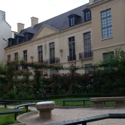 Square Saint-Gilles Grand Veneur