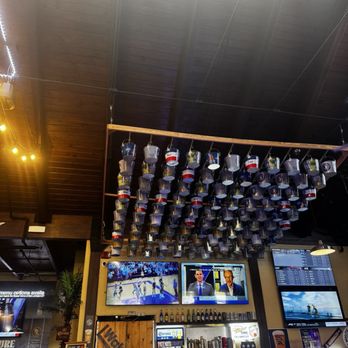 Wahoo Seafood - Bar area. - Seafood Near Me - Tallahassee, Florida Wahoo Seafood - Bar area. - Seafood Near Me - Tallahassee, Florida