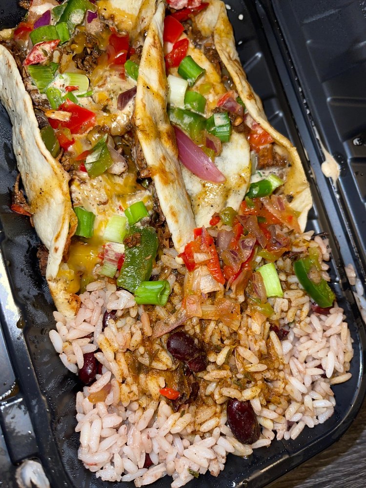 Food from Jerk At Nite