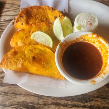 Los Mariachis - Fairburn - Birria Tacos - Mexican Near Me - Fairburn, Georgia Los Mariachis - Fairburn - Birria Tacos - Mexican Near Me - Fairburn, Georgia