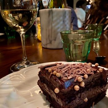 Alpana - Au Levain Chocolate Cake - New American Near Me - Chicago, Illinois Alpana - Au Levain Chocolate Cake - New American Near Me - Chicago, Illinois