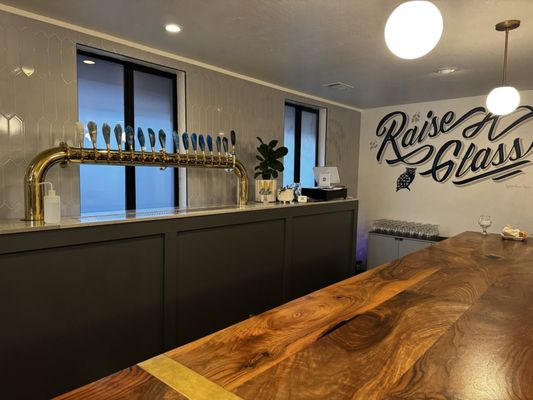 Old Town Tap by null