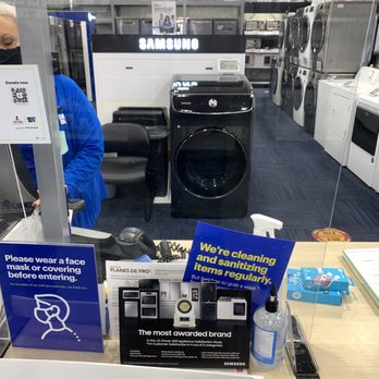 Best Buy - Beaumont - Signage regarding store sanitizing process - Electronics Near Me - Beaumont, California Best Buy - Beaumont - Signage regarding store sanitizing process - Electronics Near Me - Beaumont, California