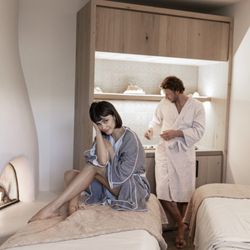 Tierra Luna Spa - Tierra Luna creates a place of sensorial adventure and shared delight for our Couples Rituals.