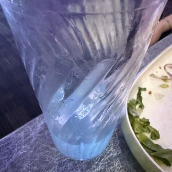 Dave & Buster's Irvine - Empty Blueberry lemonade, can't get a refill. - American Near Me - Irvine, California