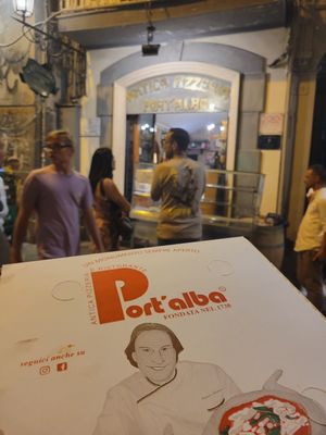 Antica Pizzeria Port’Alba by null